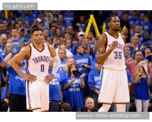 雷霆与魔术激战三十场精彩对决全场回顾与精彩瞬间分析